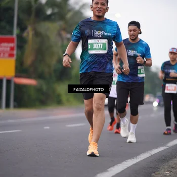 Runner Photo 4439854