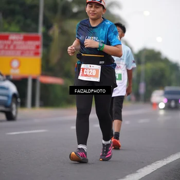 Runner Photo 4439906