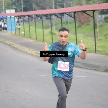 Runner Photo 4439945