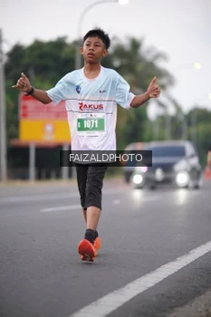 Runner Photo 4439969