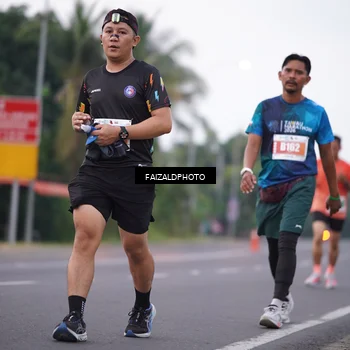 Runner Photo 4440255