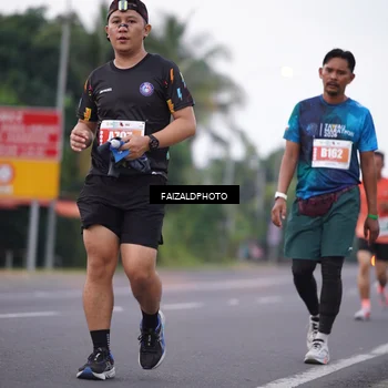 Runner Photo 4440258