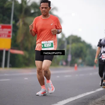Runner Photo 4440286