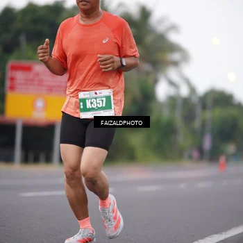 Runner Photo 4440316