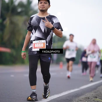 Runner Photo 4440323