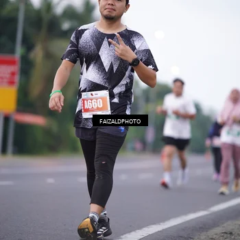 Runner Photo 4440338