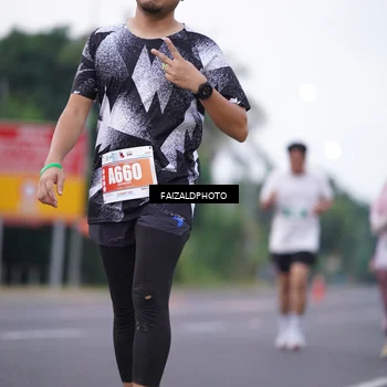 Runner Photo 4440385
