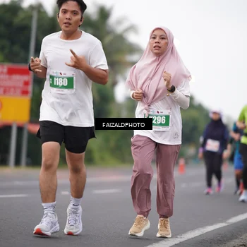 Runner Photo 4440386