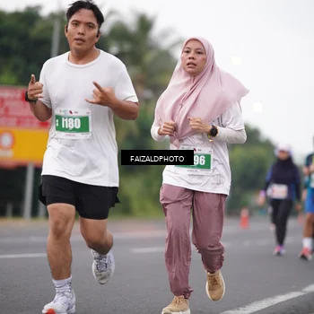 Runner Photo 4440397