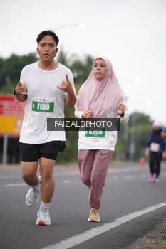 Runner Photo 4440416