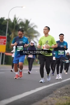 Runner Photo 4440417