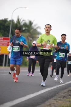 Runner Photo 4440442