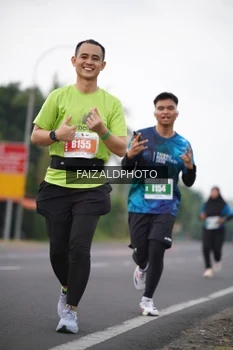 Runner Photo 4440467
