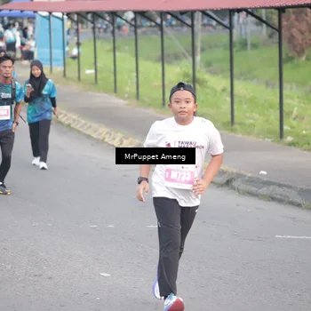 Runner Photo 4440497