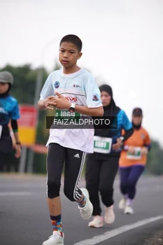 Runner Photo 4440536