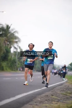 Runner Photo 4440554