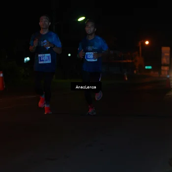 Runner Photo 4440626