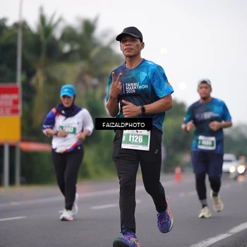 Runner Photo 4440758