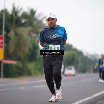 Runner Photo 4440873