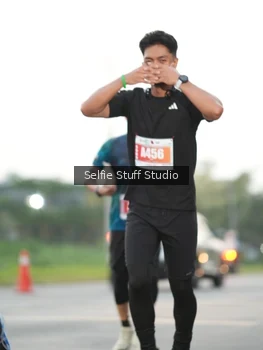 Runner Photo 4441088