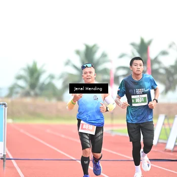 Runner Photo 4441237