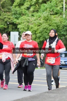 Runner Photo 44413