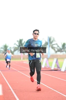 Runner Photo 4441302