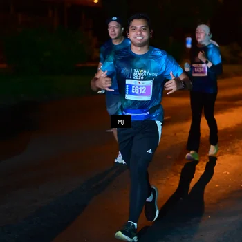 Runner Photo 4441343