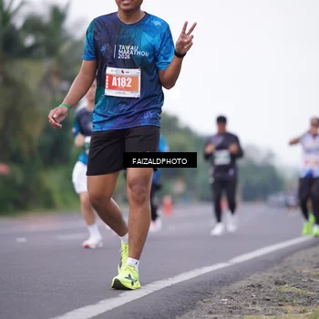 Runner Photo 4441385