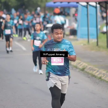 Runner Photo 4441415