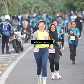 Runner Photo 4441475