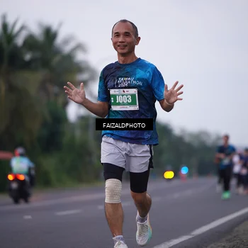 Runner Photo 4441594