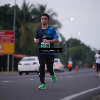 Runner Photo 4441631