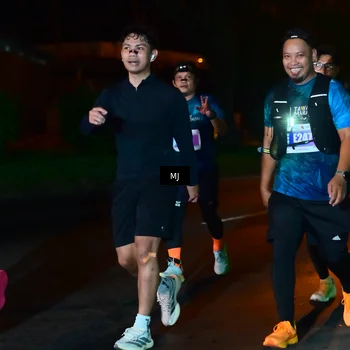 Runner Photo 4441668
