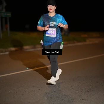 Runner Photo 4441669