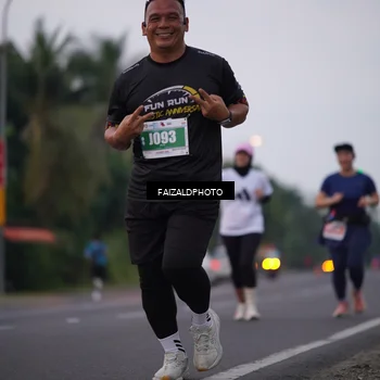 Runner Photo 4441693