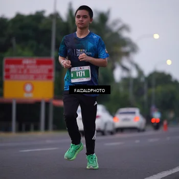 Runner Photo 4441711