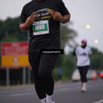 Runner Photo 4441715