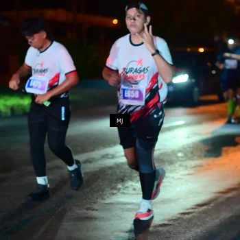 Runner Photo 4441939