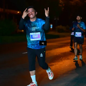 Runner Photo 4442179