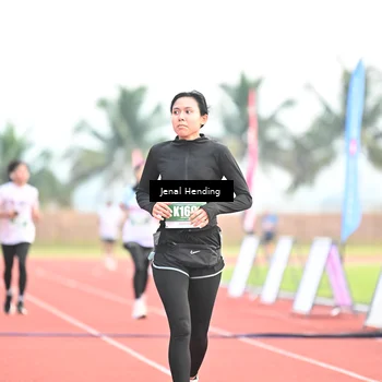 Runner Photo 4442212