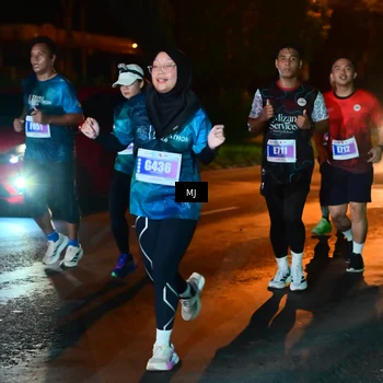 Runner Photo 4442245