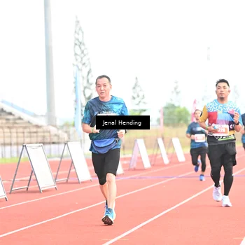 Runner Photo 4442317