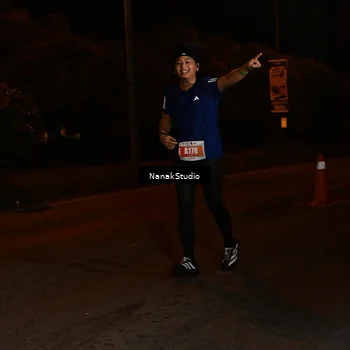 Runner Photo 4442356