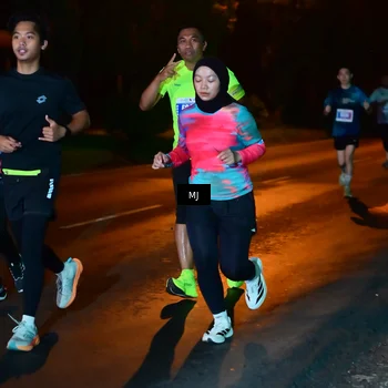 Runner Photo 4442373