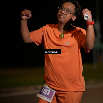 Runner Photo 4442374