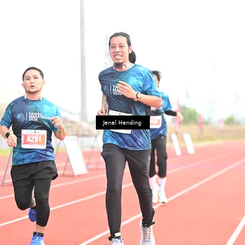 Runner Photo 4442416