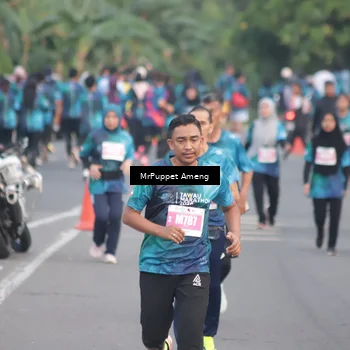 Runner Photo 4442434