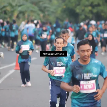 Runner Photo 4442499