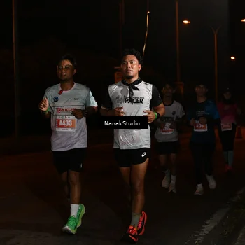 Runner Photo 4442572
